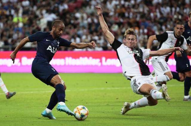 拉齐奥后防默契十足,零封强敌展现意甲最佳防守实力